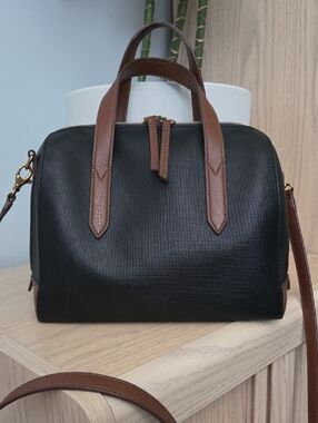 Fossil Two-Tone Black & Brown Syndey Satchel Bag - Classic Carry & Crossbody